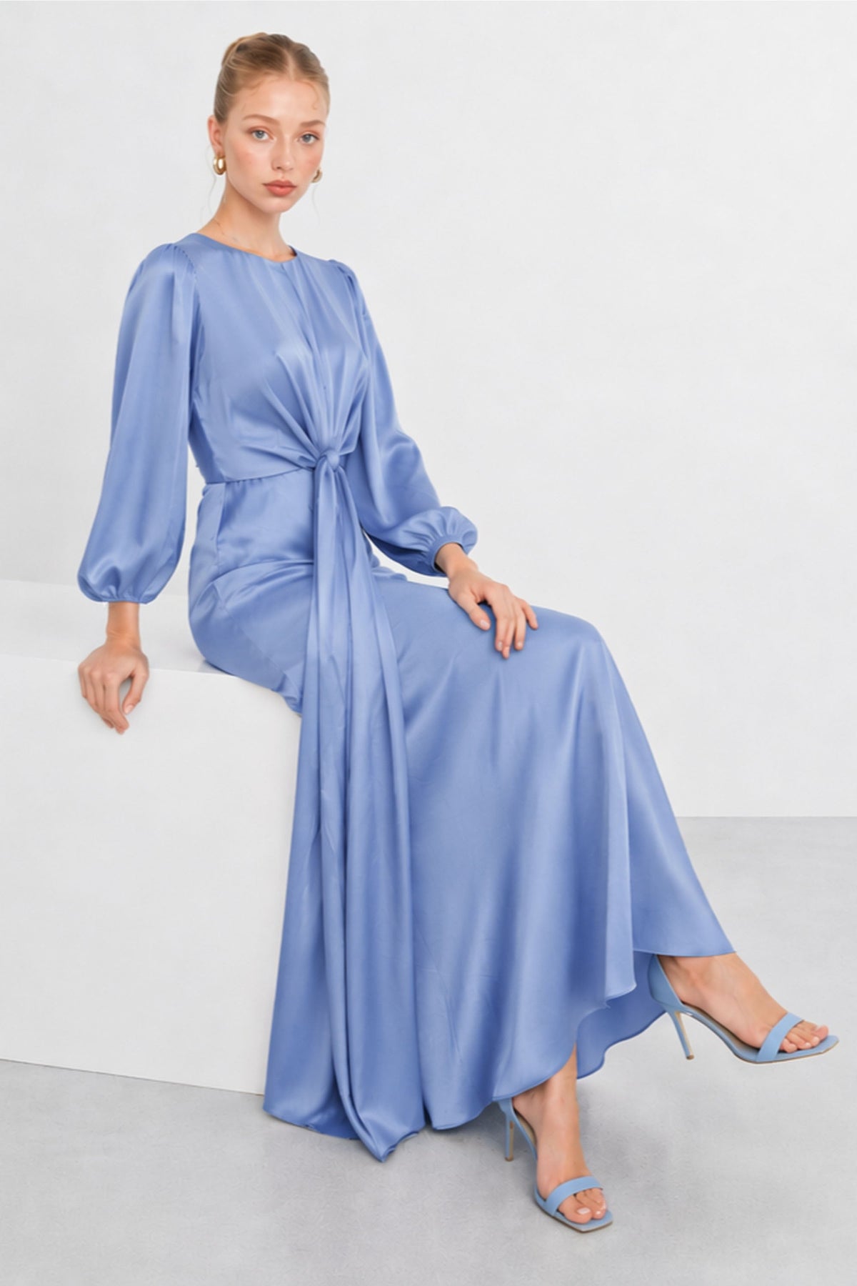 Vestido Largo de Noche con Mangas Abullonadas y Nudo en la Cintura